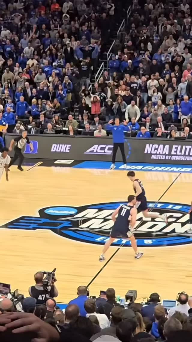 Shot of a lifetime! #marchmadness #finalfour #uconn #buzzerbeater